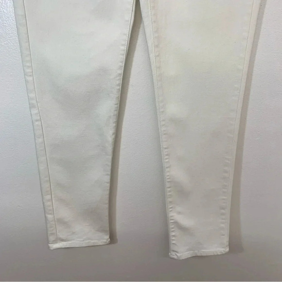 WHBM Jean Woman Size 2 White Slim Crop Mid Rise Pockets Tapered Stretch - Picture 3 of 13